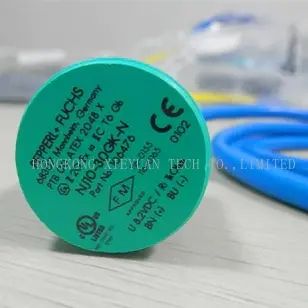 Pepperl+Fuchs Inductive sensor NJ10-30GM50-E2-V1